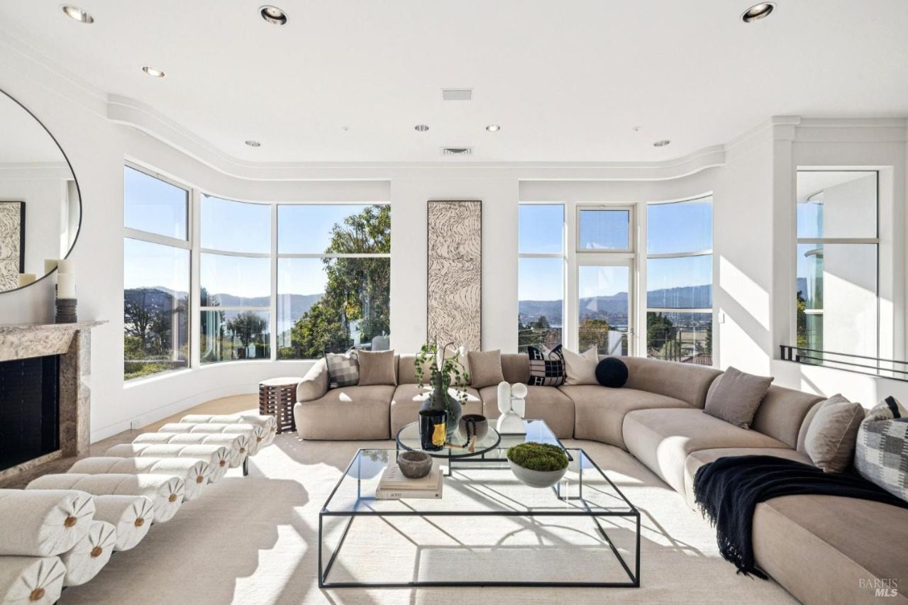 Frontend Excellence in Luxury Real Estate Presentation